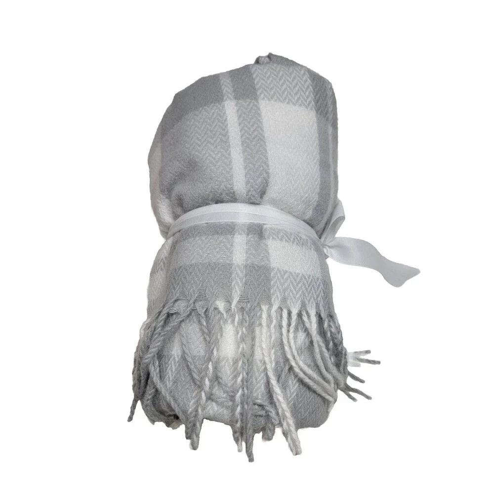 LOFT Plush Throw Blanket Gray White Plaid Fringe Oversized MSRP $80 Soft NWT